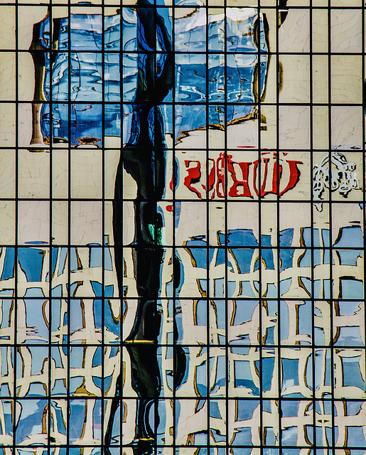 Frankfurter Fassade: Die Welt im Spiegel Frankfurter Fassade: Die Welt im Spiegel