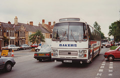 Bakers Coaches SND 299X in Moreton-in-Marsh – 1 Jun 1993 (195-21)
