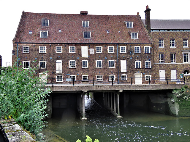 three mills , bromley-by-bow, london (58)