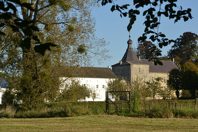 Castle GenHoes-16 century  with farm