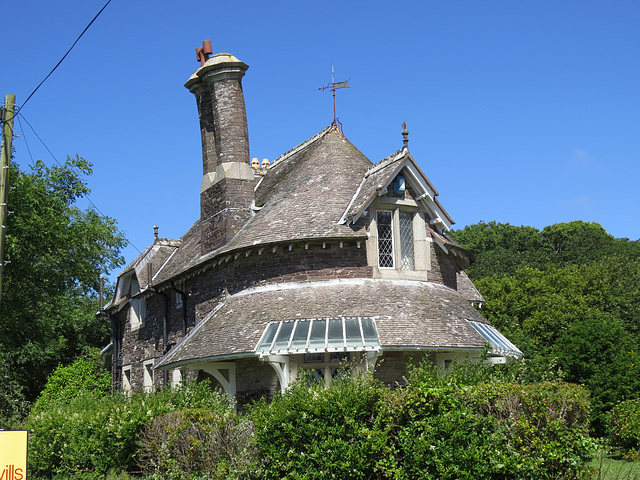 east lodge, membland estate, devon