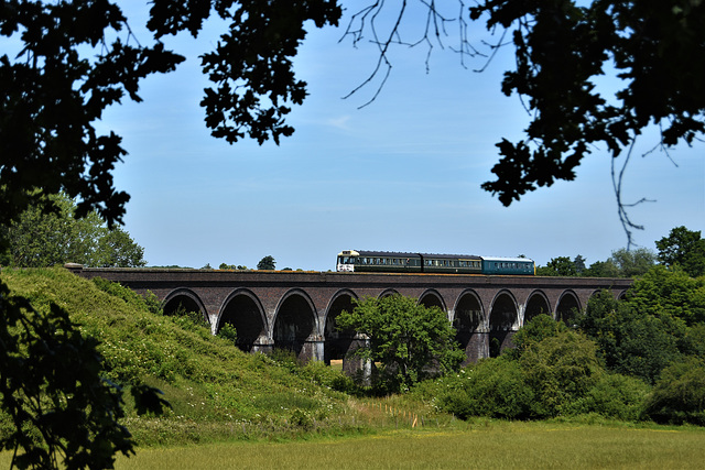 Daisy the Diesel Crossing Stanway Viaduct