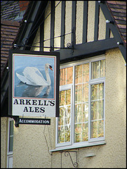 Swan pub sign at Cowley