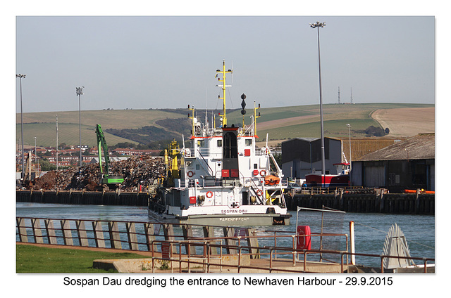 Sospan Dau dredging - Newhaven - 29.9.2015