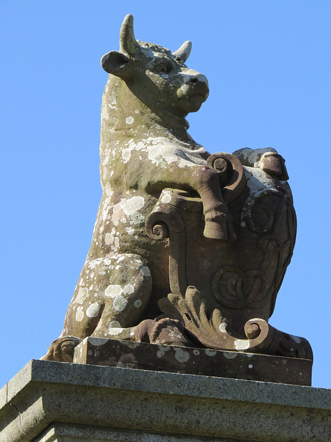 bull and bear lodge, membland estate, devon