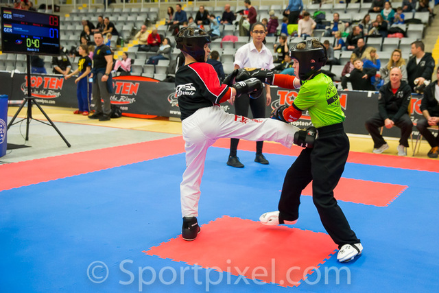 oby-3654 40090549702 o