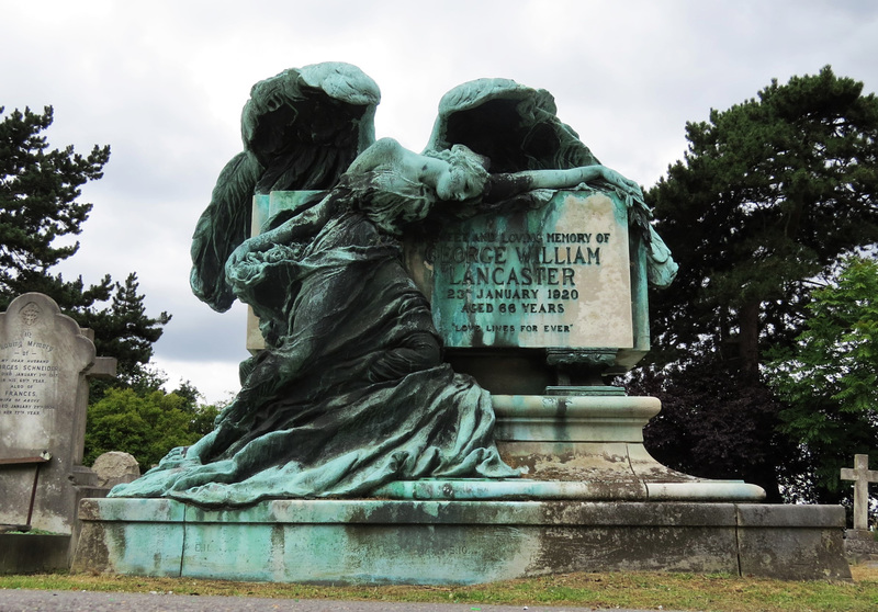 east sheen cemetery, richmond, london