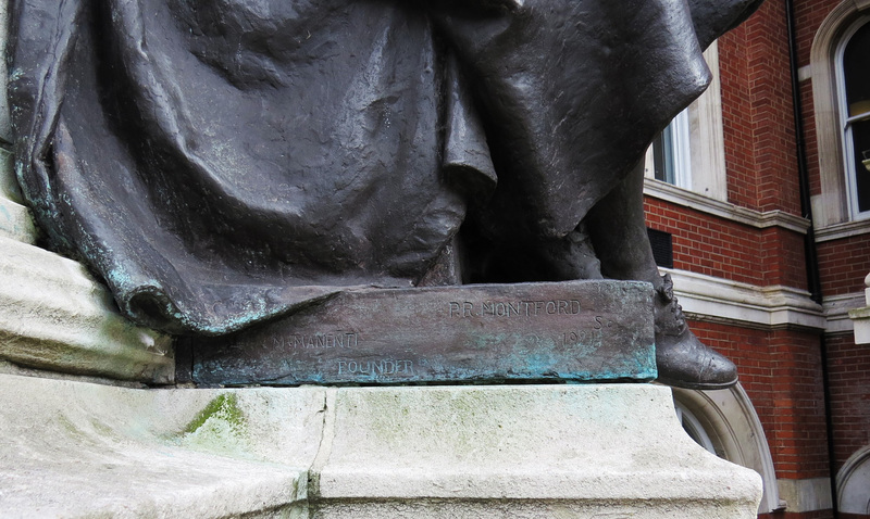 war memorial ,croydon, london