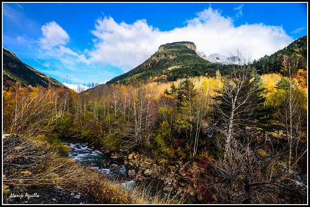 Canfranc en otoño