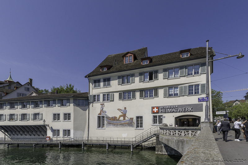 Blick von der Rudolf-Brun-Brücke zu den Häusern an der 'Schipfe' ... P.i.P.  (© Buelipix)