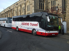 DSCF0362 Ogdens Travel S15 JDO (YJ12 CGO) in Bury St. Edmunds - 25 Nov 2017