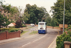 Cambus Limited 516 (F516 NJE) in Mildenhall – 28 May 1995 (268-28)
