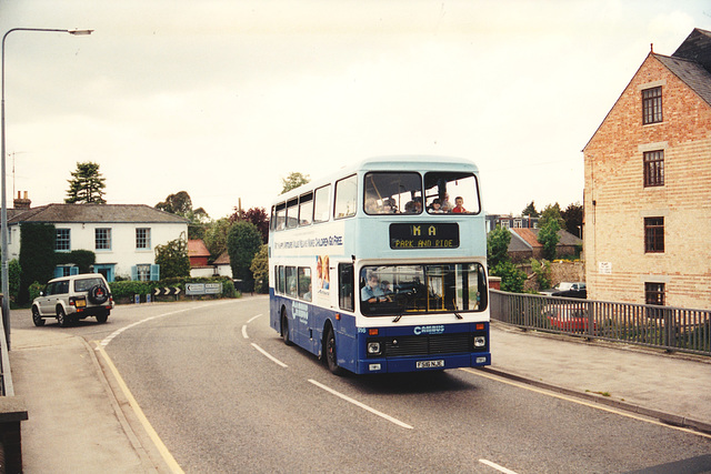 Cambus Limited 516 (F516 NJE) in Mildenhall – 28 May 1995 (268-27) Cambus Limited 516 (F516 NJE) in Mildenhall – 28 May 1995 (268-27)