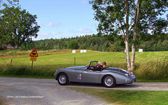 1958 Jaguar XK 150. Högsbyn. Veteran Classic Dalsland. 8.Aug.2015. 58°53′54″N 12°22′55″E (approx. address: 2221, 660 10 Dals Långed, Sverige)