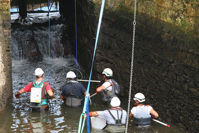 Travaux sur le barrage de Mauzac