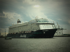 Mein Schiff  4