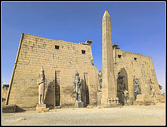LUXOR   - HWW