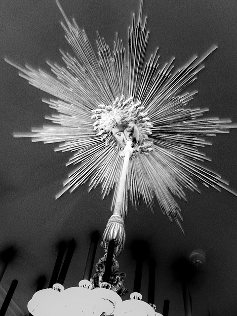 Chandelier, Wallace Collection.