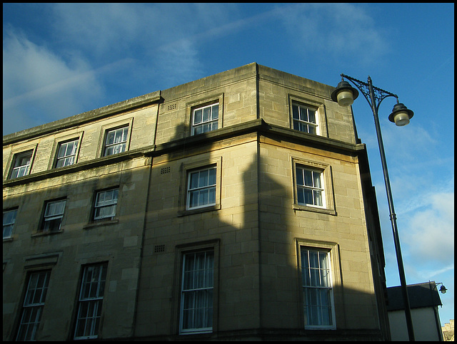 double street lamps