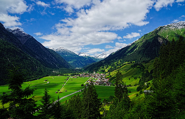 Ein Sommertag in Tirol - A summer day in Tyrol