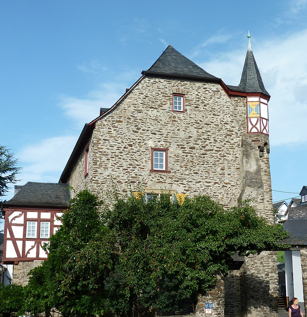 Die sogenannte Heesenburg in Dieblich