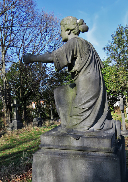 kingston on thames cemetery