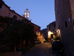 Abendspaziergang in Corte