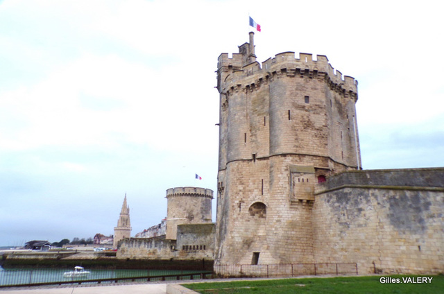 LA ROCHELLE- Tour Saint-Nicolas