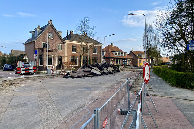 Broken-up road in Warmond