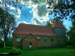 Müsselmow, Dorfkirche