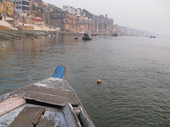 Rowing out into Ganges