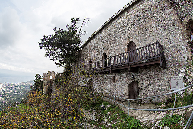 20141129 5709VRFw [CY] St. Hilarion [Kreuzritterburg], Keryneia, Nordzypern