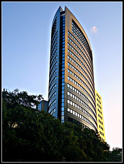 Valencia: edificio en la calle Menorca.