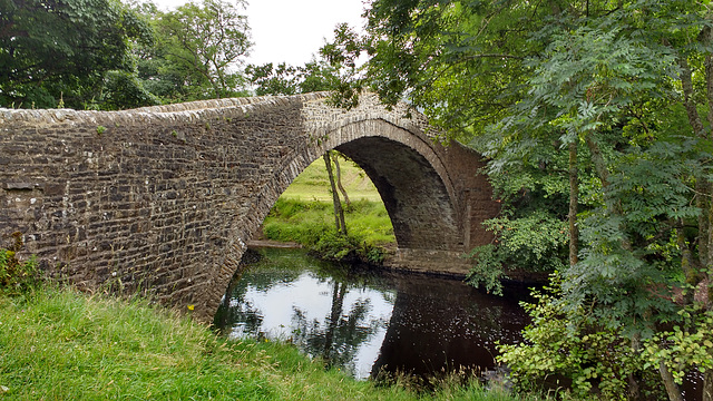 Ivelet Bridge over the River Swale