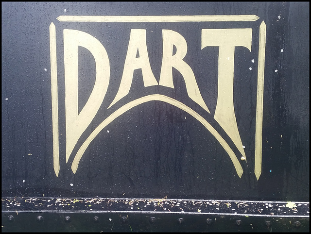 Dart narrowboat