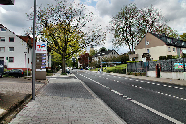 Harpener Hellweg (Bochum-Harpen) / 27.04.2024