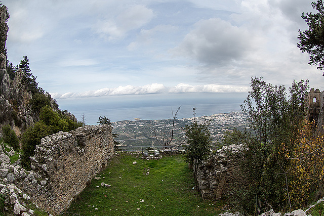 20141129 5711VRFw [CY] St. Hilarion [Kreuzritterburg], Keryneia, Nordzypern