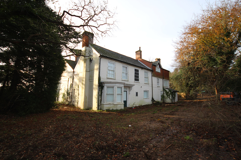 Cedar House, Pytches Road, Woodbridge, Suffolk