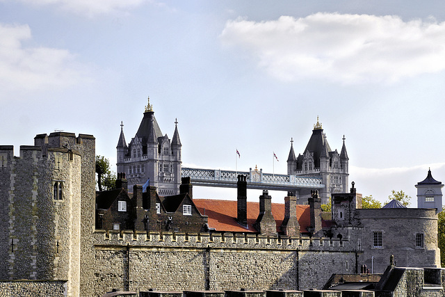 Tower Bridge and the Tower – Tower of London, London, England