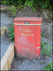 Atherstone dog bin