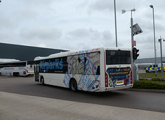 Air Parks Services Limited BV69 EOS at Luton Airport - 14 Apr 2023 (P1140896)