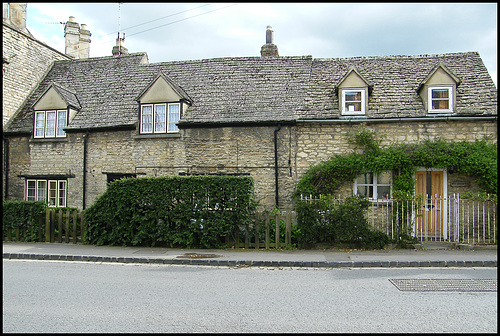 Stone Acre and The Laurels