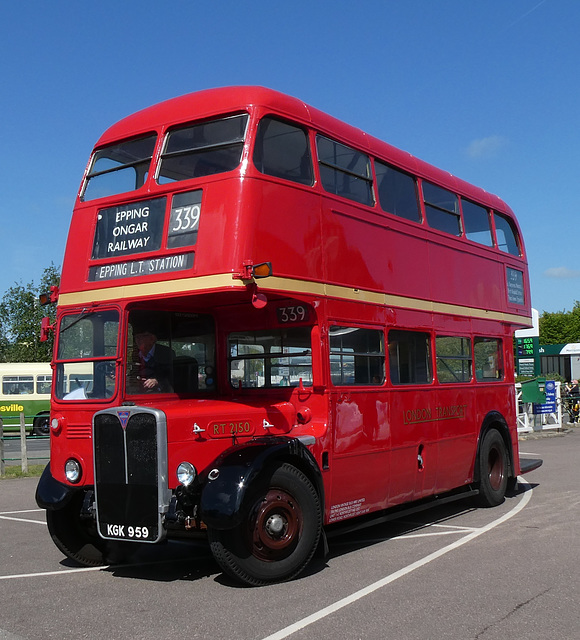 East Dereham Bus Rally - 8 May 2022 (P1110604)