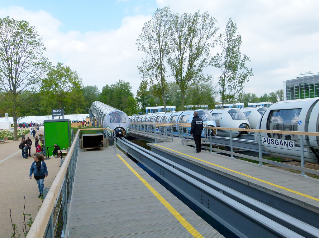 Monorail-Bahnhof auf der IGS 2013