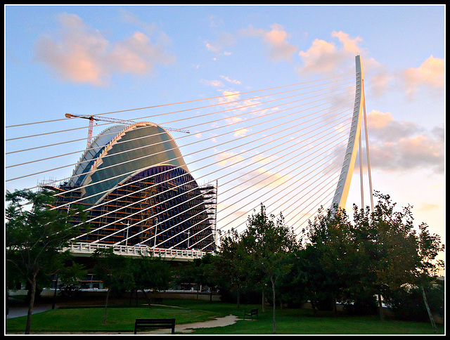 Valencia: El Ágora y puente del Azud de Oro, 1