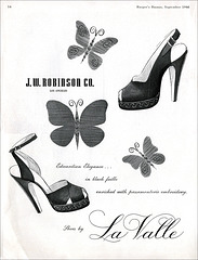 La Valle/J.W. Robinson Co. Shoe Ad, 1946
