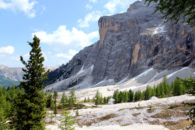 Wanderung entlang des Heiligkreuzkofels