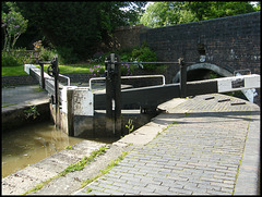 Atherstone Lock 5 and Bridge 43