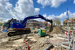 Work on the dam in the River Mare