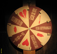 allez on fait tourner la roue ! allez on fait tourner la roue !